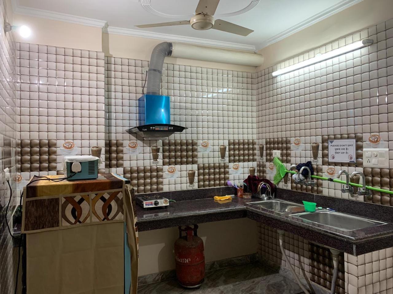 S4 Home Stay -5 Mint From Golden Temple Amritsar Exterior foto