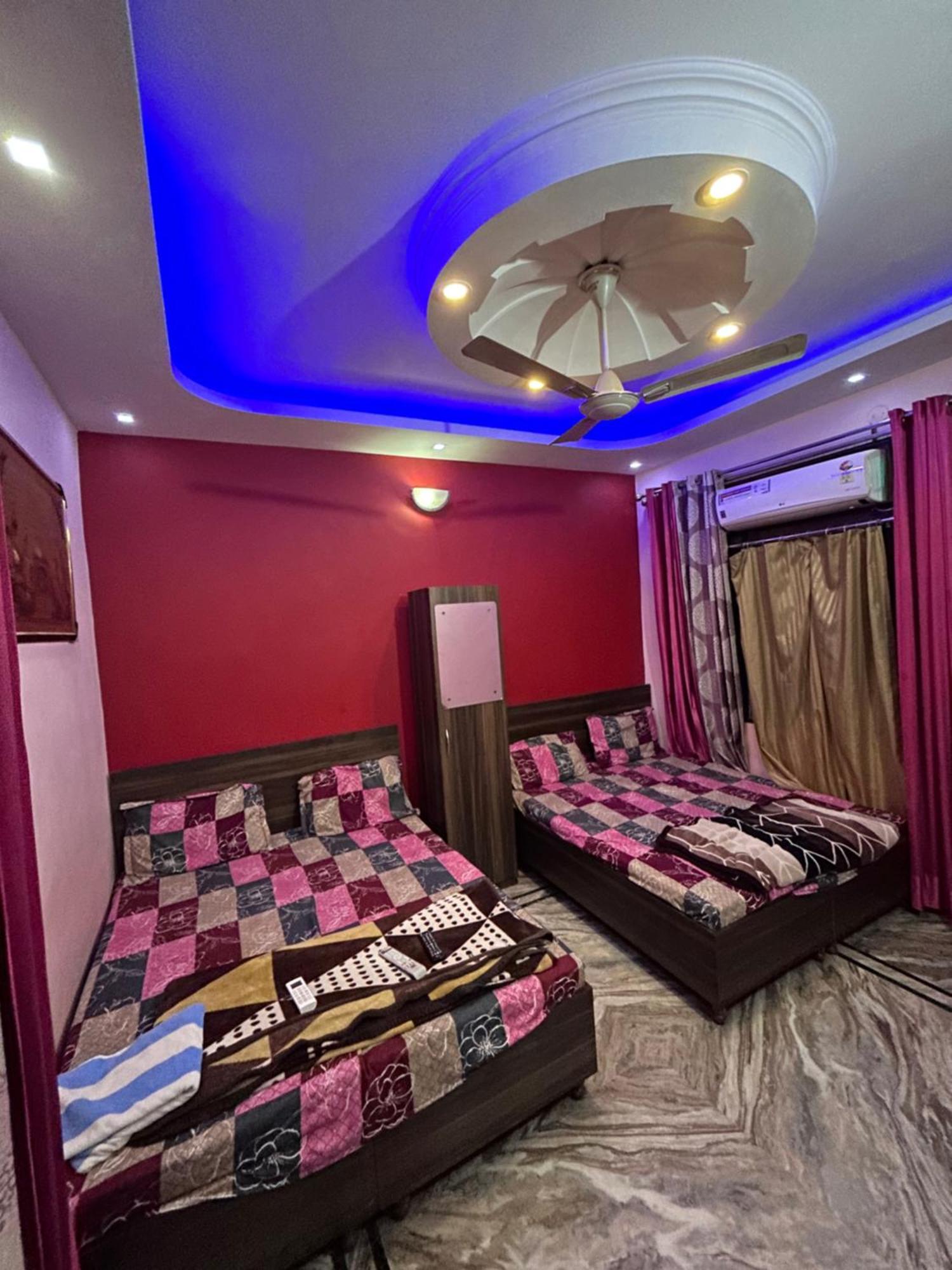 S4 Home Stay -5 Mint From Golden Temple Amritsar Exterior foto